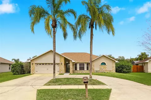 2350 Sweetwater Blvd, Saint Cloud, FL 34772