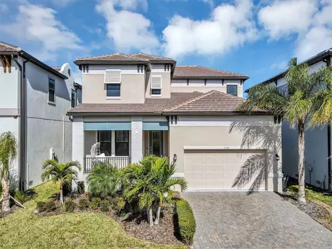 1115 Seagrape Dr, Ruskin, FL 33570