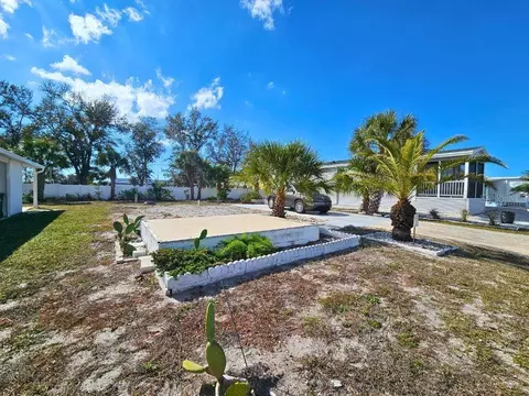 703 Roma Rd, Venice, FL 34285