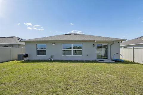 Exterior - 3960 Guernsey Bnd, Saint Cloud, FL 34772 photo 5 of 9