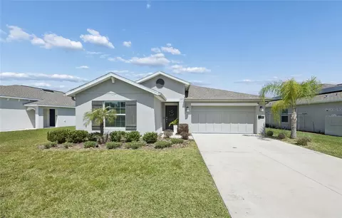 Exterior - 3960 Guernsey Bnd, Saint Cloud, FL 34772 photo 8 of 9