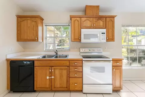 Kitchen - Undisclosed, Saint Cloud, FL 34772 photo 3 of 3
