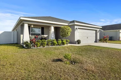 1137 Second Dr, Eagle Lake, FL 33839