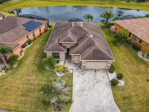 472 Villa Park Rd, Kissimmee, FL 34759