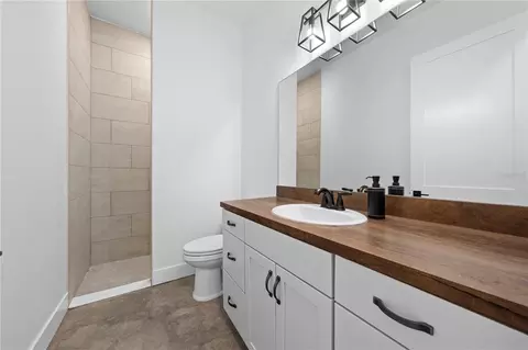 Bath - 3620 Kaiser Ave, Saint Cloud, FL 34772 photo 4 of 4