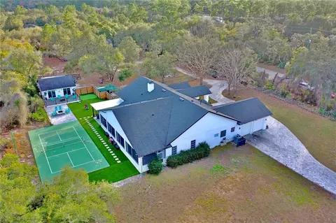 965 Pine Hill Blvd, Geneva, FL 32732