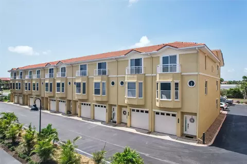 1061 Pinellas Bayway S, Saint Petersburg, FL 33715