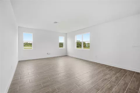 Living - 14510 Banks Ct, Parrish, FL 34219 photo 2 of 5