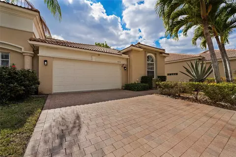 8400 Nicholls Pt, West Palm Beach, FL 33411