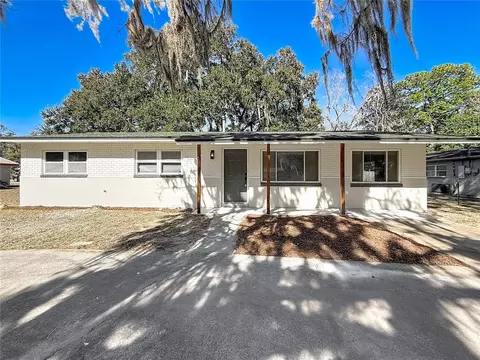 2112 NE 7th Ave, Gainesville, FL 32641