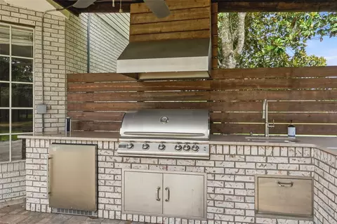 Kitchen - 4231 Albritton Rd, Saint Cloud, FL 34772 photo 8 of 8