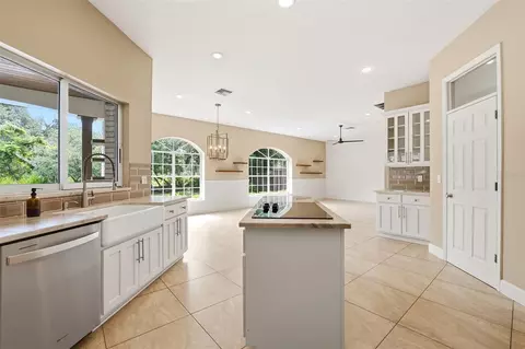 Kitchen - 4231 Albritton Rd, Saint Cloud, FL 34772 photo 1 of 8