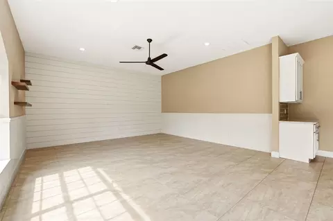 Living - 4231 Albritton Rd, Saint Cloud, FL 34772 photo 8 of 10