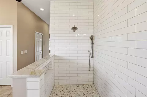 Bath - 4231 Albritton Rd, Saint Cloud, FL 34772 photo 2 of 8