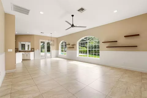 Living - 4231 Albritton Rd, Saint Cloud, FL 34772 photo 6 of 10