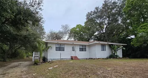 1652 Lake Ave, Lehigh Acres, FL 33972