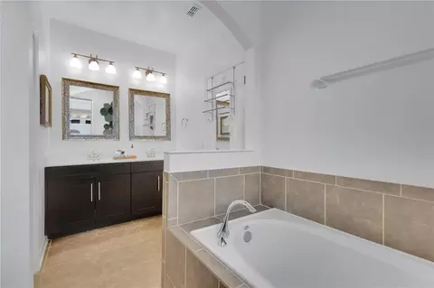 Bath - 5106 Appenine Loop W, Saint Cloud, FL 34771 photo 1 of 3
