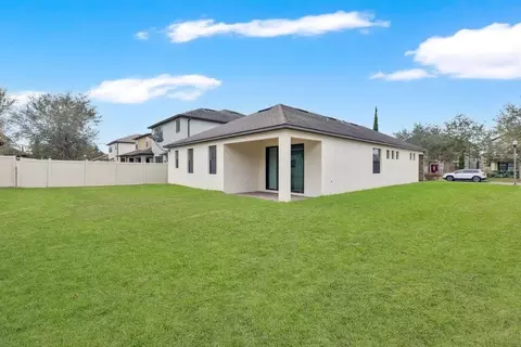 Exterior - 5106 Appenine Loop W, Saint Cloud, FL 34771 photo 4 of 6