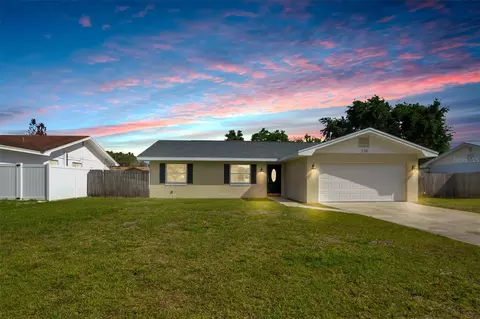 120 Sandburg Ln, Winter Haven, FL 33884
