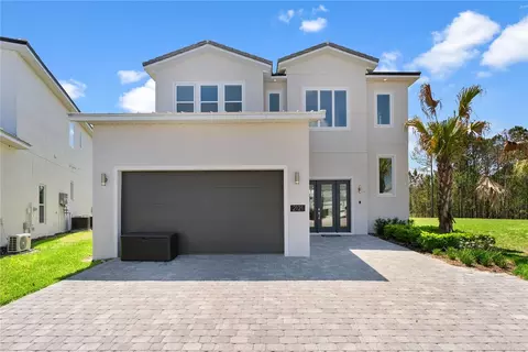 2121 Pine Oak Loop, Davenport, FL 33837