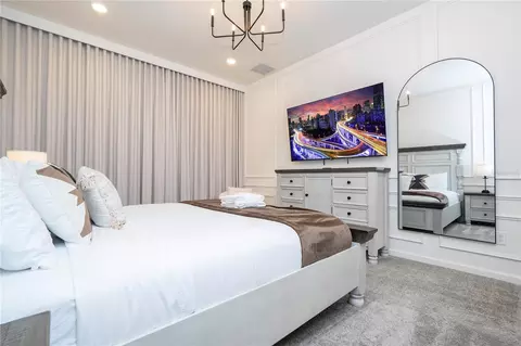 Bedroom - 5860 High Seas Dr, Orlando, FL 32821 photo 5 of 18