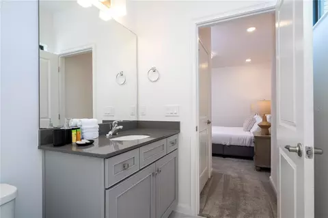 Bath - 5860 High Seas Dr, Orlando, FL 32821 photo 7 of 9
