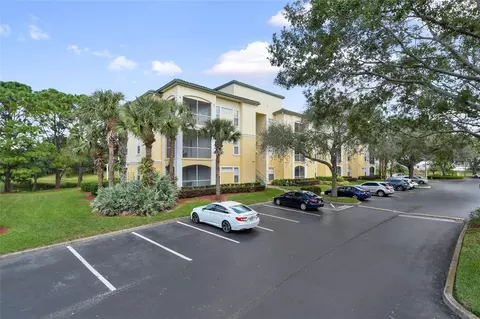 8817 Dunes Ct #102, Kissimmee, FL 34747