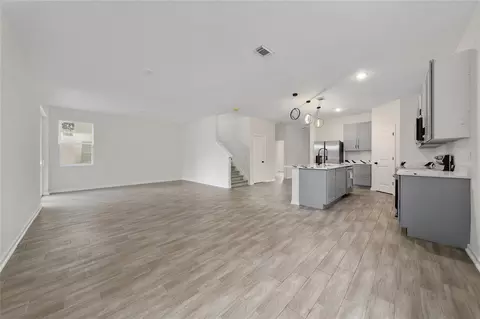 Living - 6404 Sprucepine Ln, Saint Cloud, FL 34771 photo 1 of 2