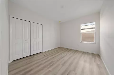Bedroom - 6404 Sprucepine Ln, Saint Cloud, FL 34771 photo 6 of 8