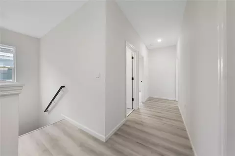 Entry Way - 6404 Sprucepine Ln, Saint Cloud, FL 34771 photo 2 of 2