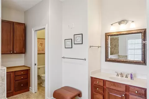 Bath - 3161 Buckingham Way, Saint Cloud, FL 34772 photo 2 of 5