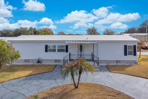 1631 Foxway Dr, Lakeland, FL 33810