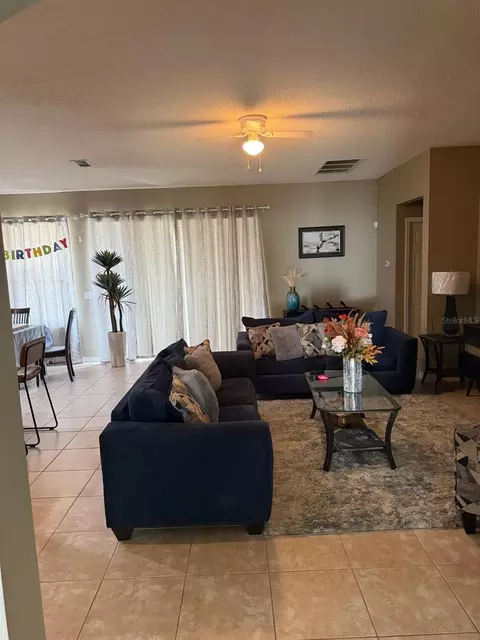Living - 430 Merlot Dr, Ocoee, FL 34761 photo 1 of 1