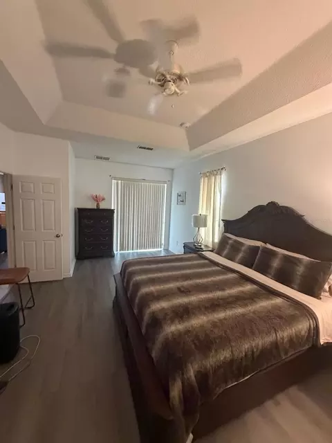 Bedroom - 430 Merlot Dr, Ocoee, FL 34761 photo 2 of 6