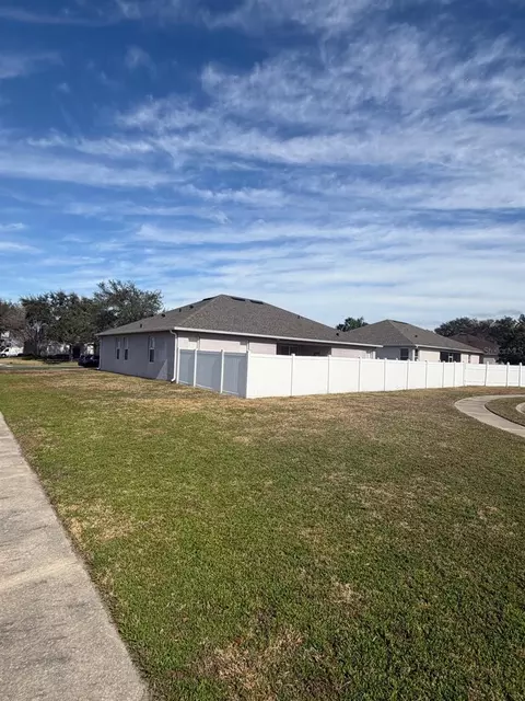 Exterior - 430 Merlot Dr, Ocoee, FL 34761 photo 4 of 4