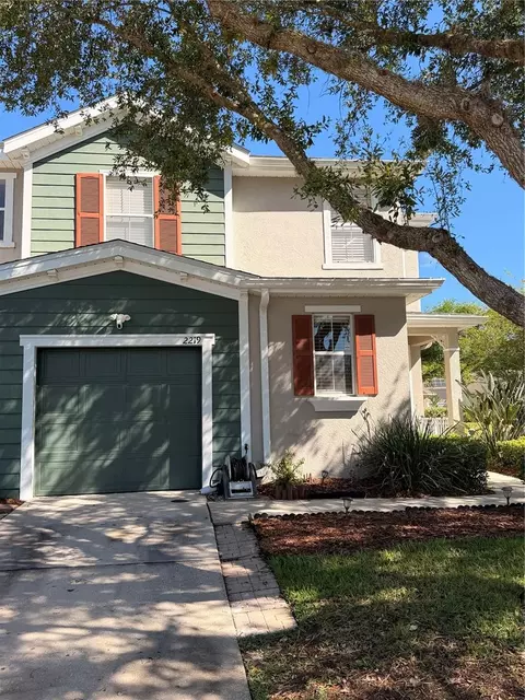 2219 Pico Ln, Mount Dora, FL 32757