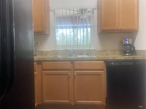 Kitchen - 1720 Cassidy Dr, Saint Cloud, FL 34771 photo 3 of 3