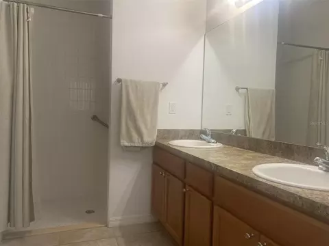 Bath - 1720 Cassidy Dr, Saint Cloud, FL 34771 photo 2 of 4