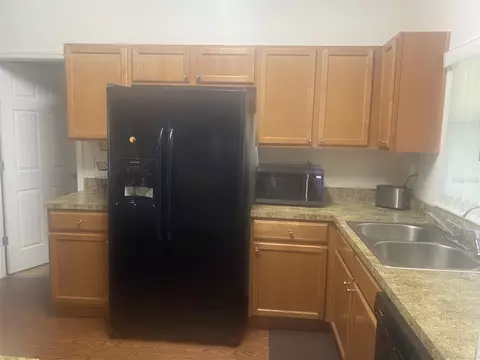 Kitchen - 1720 Cassidy Dr, Saint Cloud, FL 34771 photo 2 of 3
