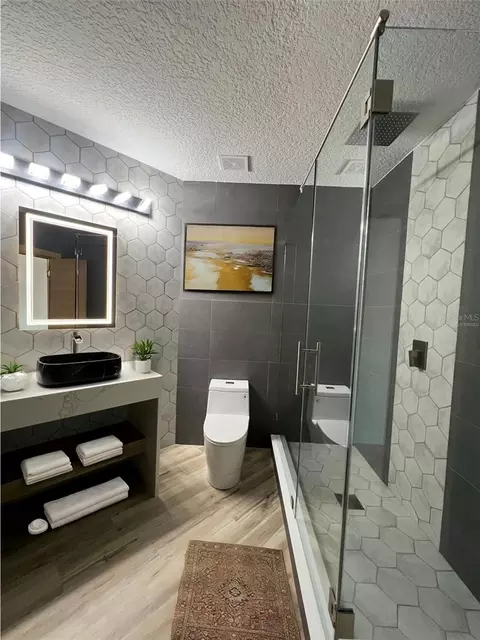 Bath - 32325 State Road 44, Eustis, FL 32736 photo 5 of 5
