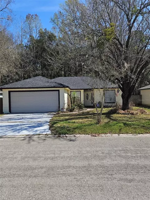 8033 Macdougall Dr E, Jacksonville, FL 32244