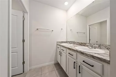 Bath - 740 Squires Grove Dr, Winter Haven, FL 33880 photo 4 of 4