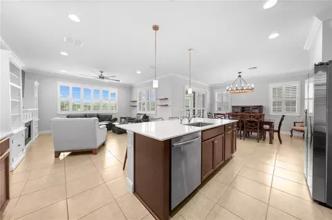Kitchen - 3204 Oxbow Ct, Saint Cloud, FL 34773 photo 6 of 7