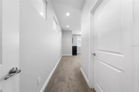 Entry Way - 3204 Oxbow Ct, Saint Cloud, FL 34773 photo 5 of 7