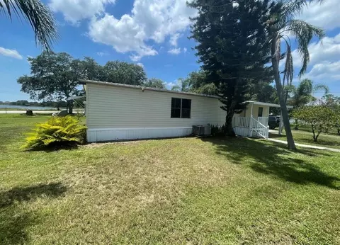 1656 Haddock St, Saint Cloud, FL 34771 photo 3