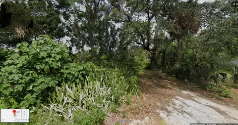 Almond Avenue, Sarasota, FL 34234