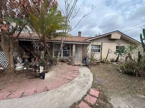 1703 Hialeah St, Orlando, FL 32808