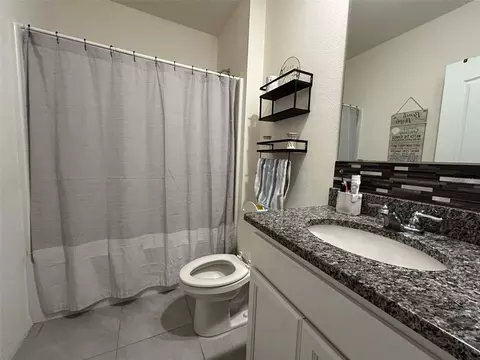 Bath - 2612 Harmonia Hammock Rd, Harmony, FL 34773 photo 1 of 1