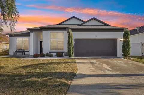 206 Boxwood Dr, Davenport, FL 33837