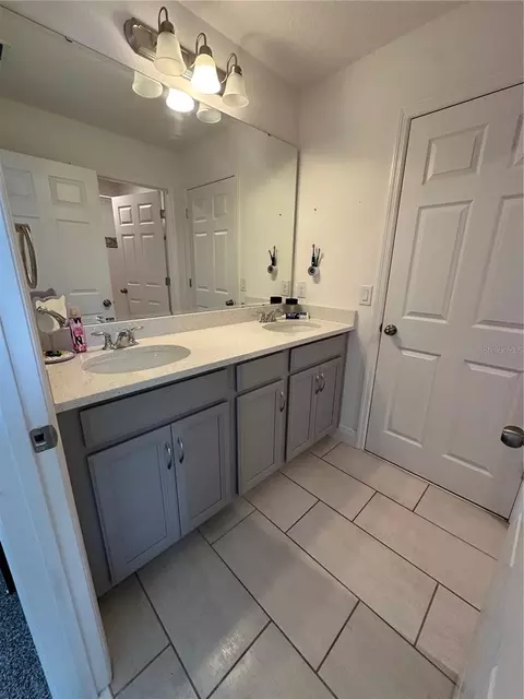Bath - 5014 Down Ct, Saint Cloud, FL 34772 photo 4 of 8